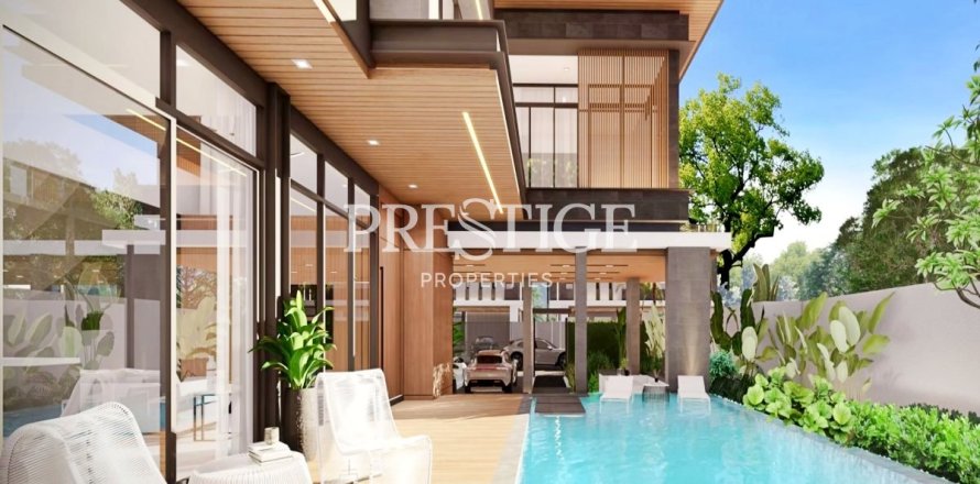 House in Pattaya, Thailand 5 bedrooms № 198303