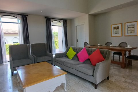 Villa in Pak Chong, Thailand 2 bedrooms № 170811 - photo 6