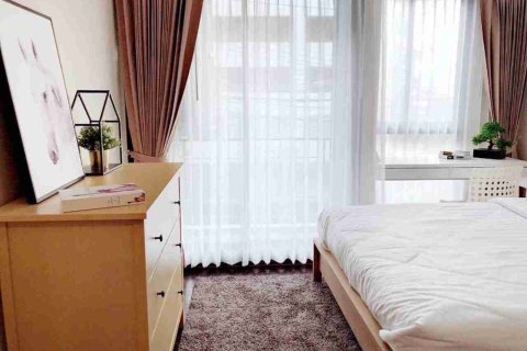 Condo in Thonburi, Bangkok, Thailand, 1 bedroom  № 183643 - photo 6