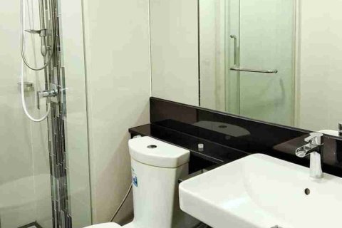 Condo in Thonburi, Bangkok, Thailand, 1 bedroom  № 183643 - photo 7