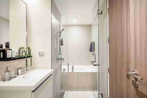 Condo in Bangkok, Thailand, 2 bedrooms № 183646 - photo 3
