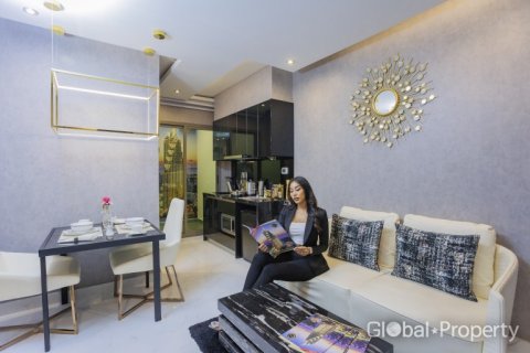 ЖК Grand Solaire Pattaya в Чонбури, Таиланд № 37152 - фото 9