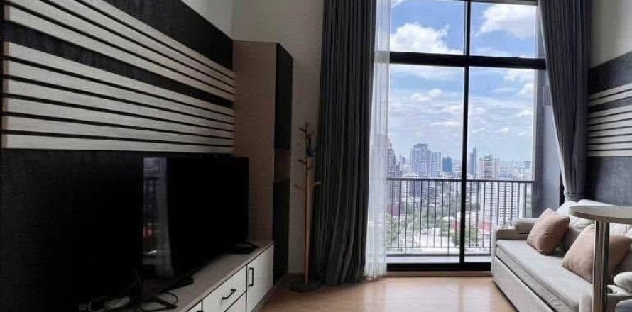 Студия в кондо в Ваттхане, Бангкок, Таиланд № 154996