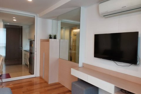 Studio dans le Condo à Watthana, Bangkok, Thaïlande № 154994 - photo 11