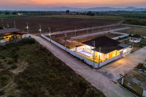 Villa in Hua Hin, Thailand 3 bedrooms № 162191 - photo 6