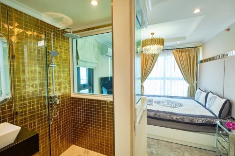 Condo in Pattaya, Thailand, 2 bedrooms  № 165621 - photo 8