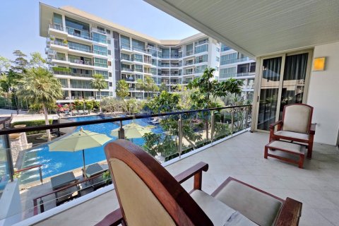 Condo in Pattaya, Thailand, 3 bedrooms № 196002 - photo 13