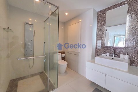 Condo in Pattaya, Thailand, 3 bedrooms № 196002 - photo 29