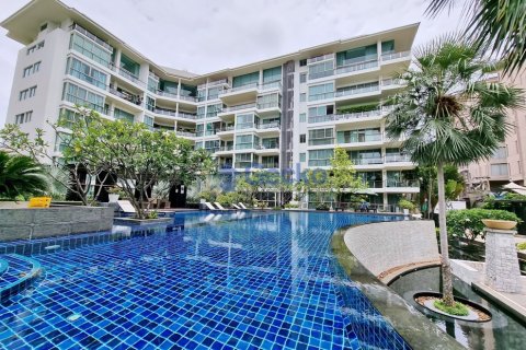 Condo in Pattaya, Thailand, 3 bedrooms № 196002 - photo 3