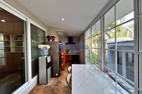 บ้านในพัทยา, ประเทศไทย 5 ห้องนอน № 196005 - รูปถ่าย 10