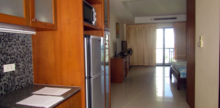 Studio in the Condo in Pattaya, Thailand № 204032
