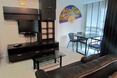 Studio dans le Condo à Pattaya, Thaïlande № 204028 - photo 3