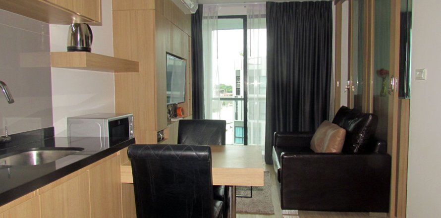 Condo in Pattaya, Thailand, 1 bedroom  № 204033