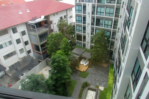 Condo in Pattaya, Thailand, 1 bedroom  № 204033 - photo 3