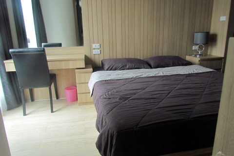 Condo in Pattaya, Thailand, 1 bedroom  № 204033 - photo 6