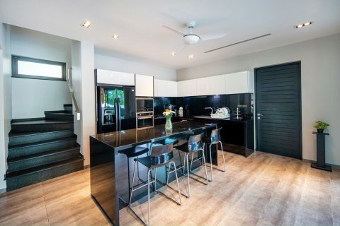 Villa in Phuket, Thailand 4 bedrooms № 156519 - photo 15