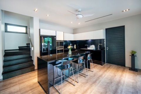 Villa in Phuket, Thailand 4 bedrooms № 156519 - photo 30