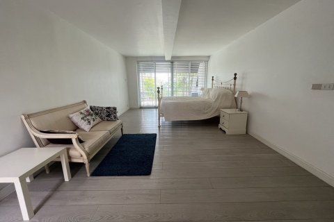 Townhouse in Pattaya, Thailand 3 bedrooms № 156516 - photo 4