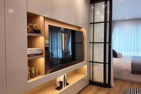 Студия в кондо в Ваттхане, Бангкок, Таиланд № 155994 - фото 2