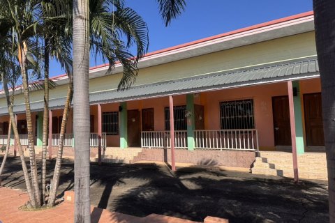 Villa à Bueng Kan, Thaïlande 12 chambres № 155991 - photo 3