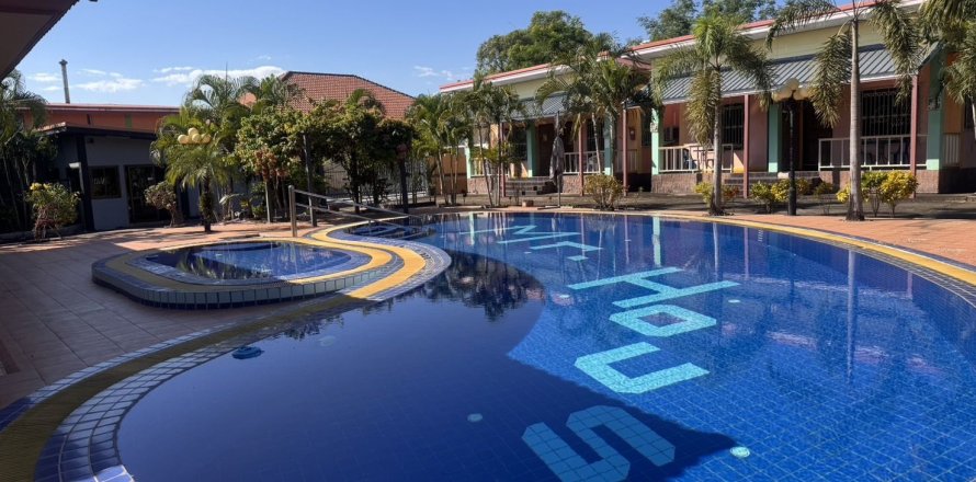 Villa à Bueng Kan, Thaïlande 12 chambres № 155991