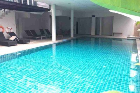 Condo à Bangkok, Thaïlande, 1 chambre  № 208690 - photo 2