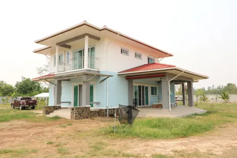 House in Udon Thani, Thailand 3 bedrooms № 141659 - photo 5