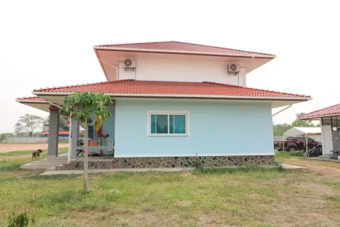 House in Udon Thani, Thailand 3 bedrooms № 141659 - photo 7
