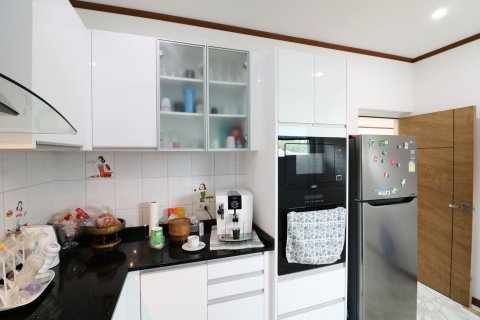 House in Udon Thani, Thailand 3 bedrooms № 141659 - photo 22