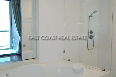 Condominio de 2 dormitorios en Pattaya, Tailandia № 213697 - foto 17