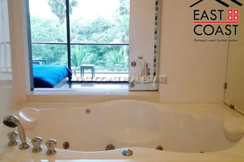 Condominio de 2 dormitorios en Pattaya, Tailandia № 213697 - foto 16