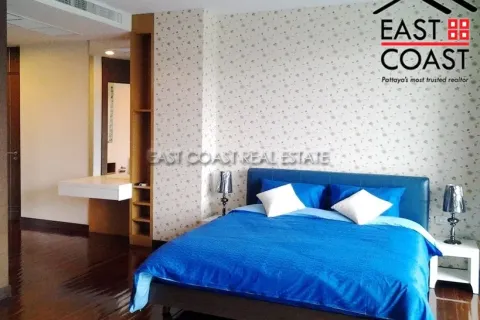 Condominio de 2 dormitorios en Pattaya, Tailandia № 213697 - foto 15