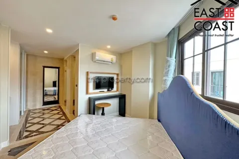 Condominio de 2 dormitorios en Jomtien Beach, Pattaya, Tailandia № 213702 - foto 4