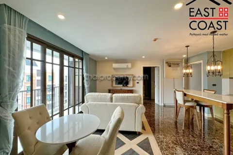 Condominio de 2 dormitorios en Jomtien Beach, Pattaya, Tailandia № 213702 - foto 2