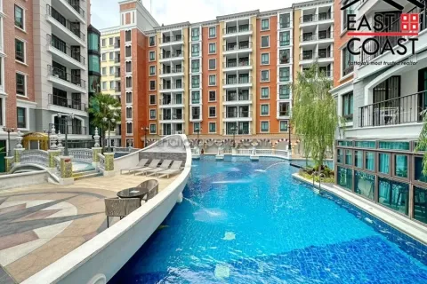 Condominio de 2 dormitorios en Jomtien Beach, Pattaya, Tailandia № 213702 - foto 14