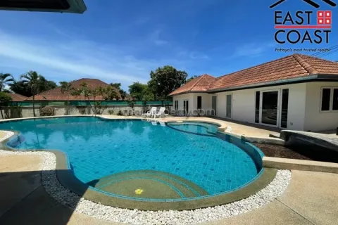 Casa de 5 dormitorios en Pattaya, Tailandia № 213699