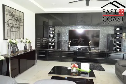 Haus in Pattaya, Thailand 4 Schlafzimmer № 213698 - Foto 16