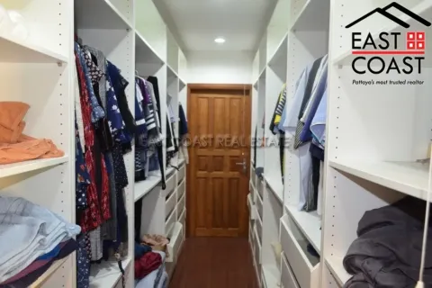 Haus in Pattaya, Thailand 4 Schlafzimmer № 213698 - Foto 27