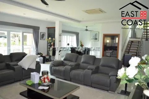 Haus in Pattaya, Thailand 4 Schlafzimmer № 213698 - Foto 15