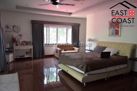 Haus in Pattaya, Thailand 4 Schlafzimmer № 213698 - Foto 28