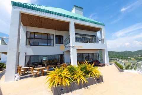 Studio in the Condo in Chonburi, Thailand  № 134380 - photo 16