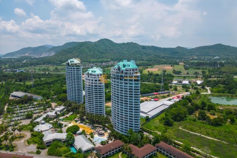 Studio in the Condo in Chonburi, Thailand  № 134380 - photo 3