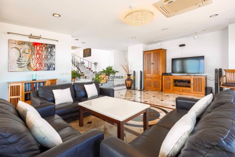 Studio in the Condo in Chonburi, Thailand  № 134380 - photo 10