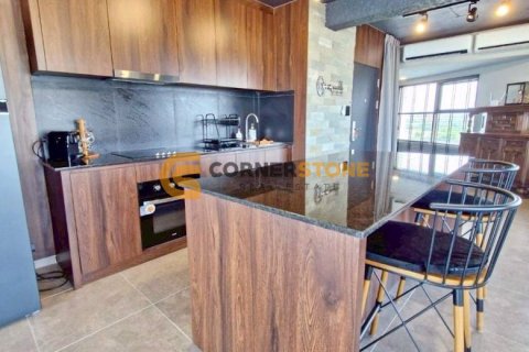 Студия в кондо на Пляж Джомтьен, Паттайя, Таиланд № 134376 - фото 5