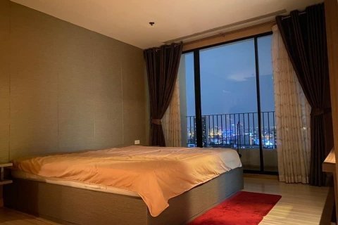 Студия в кондо в Ваттхане, Бангкок, Таиланд № 140612 - фото 4