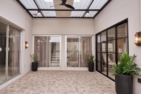 House in Suan Luang, Bangkok, Thailand 3 bedrooms № 148357 - photo 4