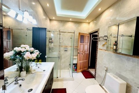 Вилла в Бурираме, Таиланд с 4 спальнями  № 148355 - фото 10