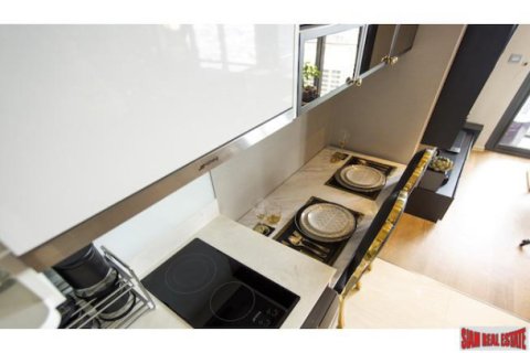 Appartement à Bangkok, Thaïlande 1 chambre № 194257 - photo 3