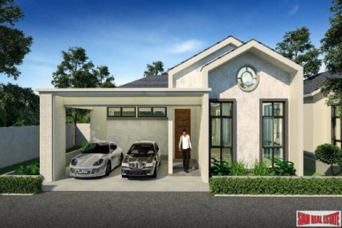 House in Pattaya, Thailand 3 bedrooms № 194254