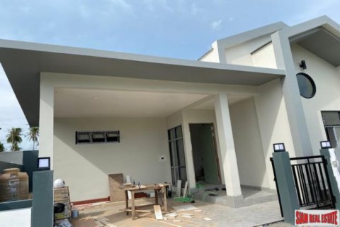 House in Pattaya, Thailand 3 bedrooms № 194254 - photo 5